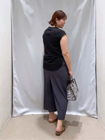 ANY 林 コーディネート画像