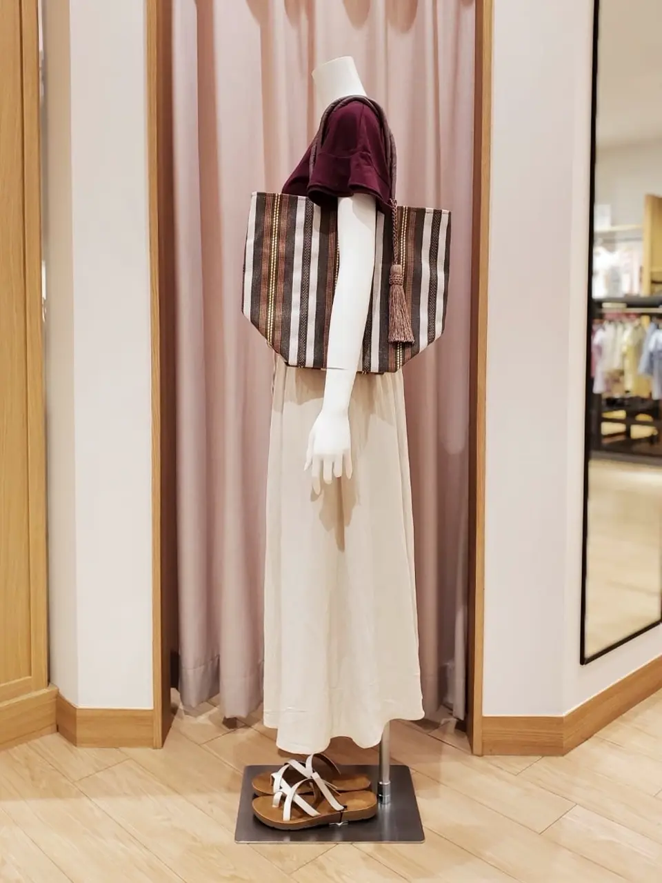 ANY 岩田 コーディネート画像