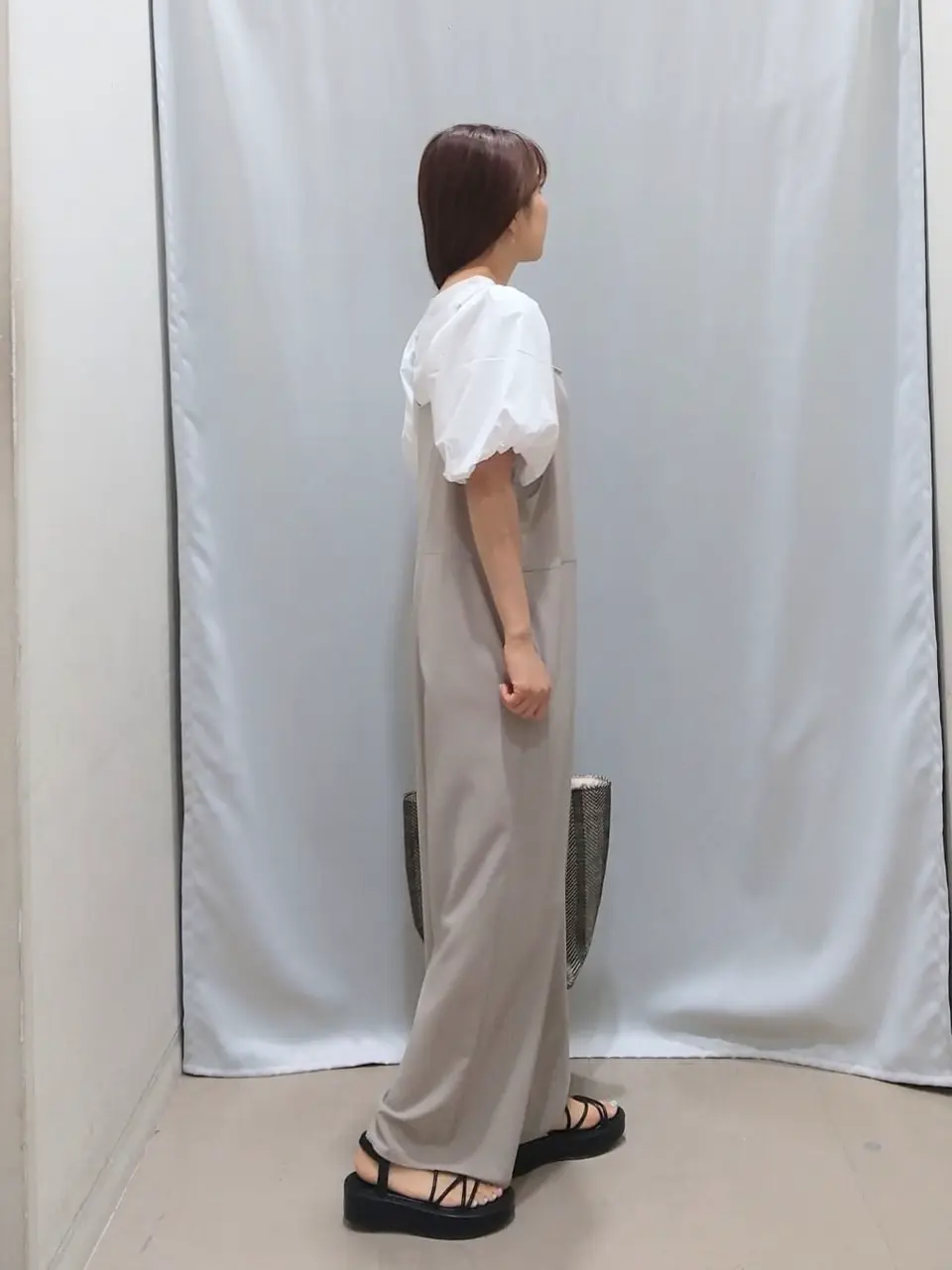 ANY 榎本 コーディネート画像