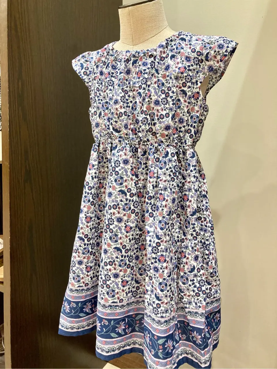 ANY 杉原 コーディネート画像