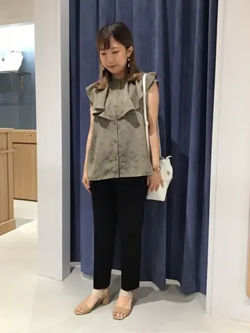 ANY 吉田 コーディネート画像