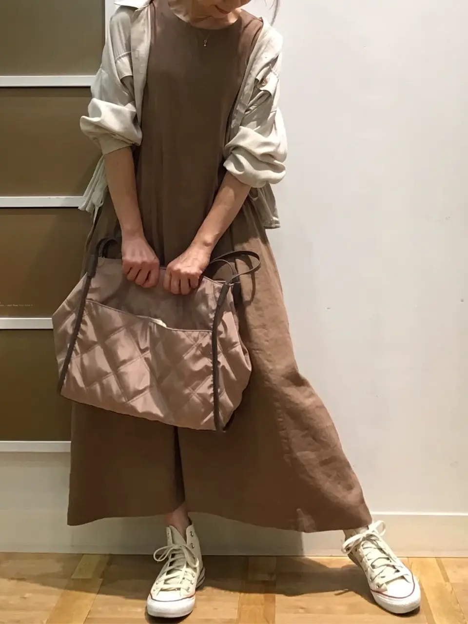 ANY 山口 コーディネート画像