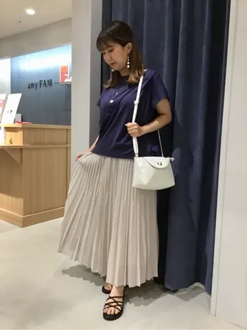 ANY 吉田 コーディネート画像