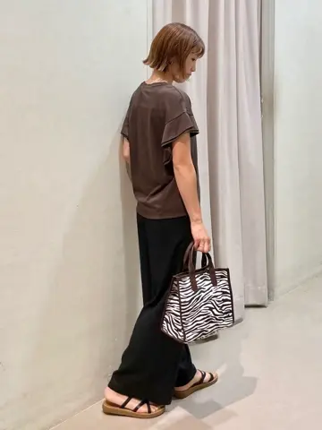 ANY 濱野 コーディネート画像