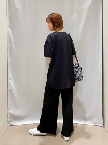 ANY 濱野 コーディネート画像