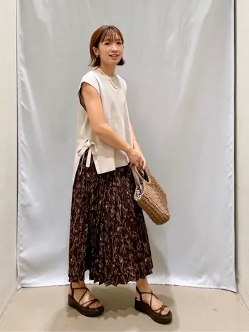 ANY 濱野 コーディネート画像