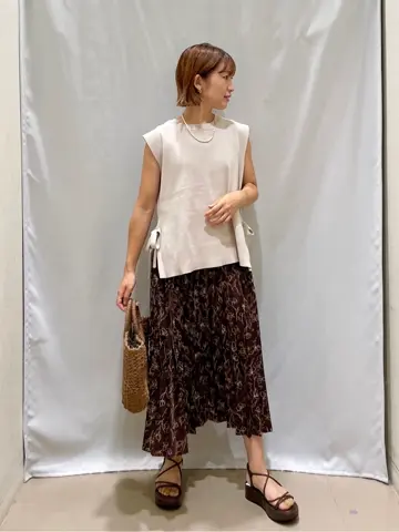 ANY 濱野 コーディネート画像