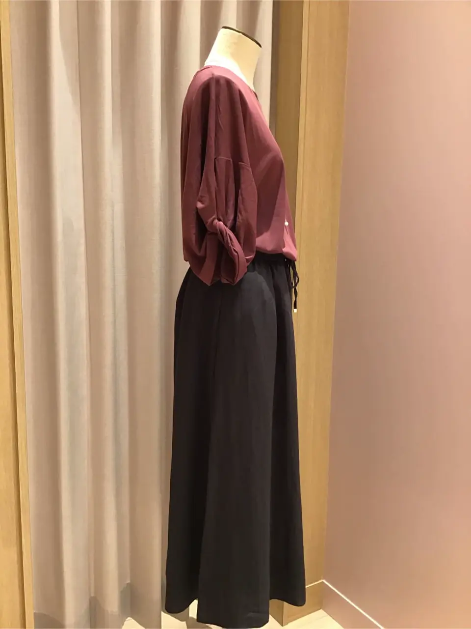 ANY 浅岡 コーディネート画像