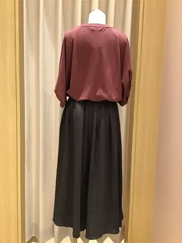 ANY 浅岡 コーディネート画像