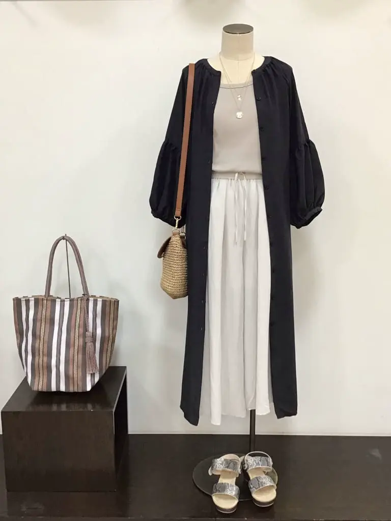 ANY 河村 コーディネート画像