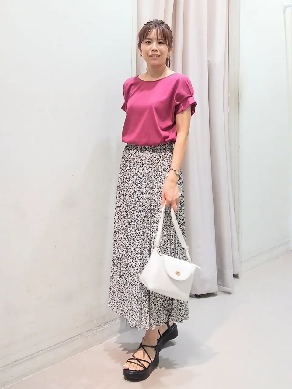 ANY 榎本 コーディネート画像