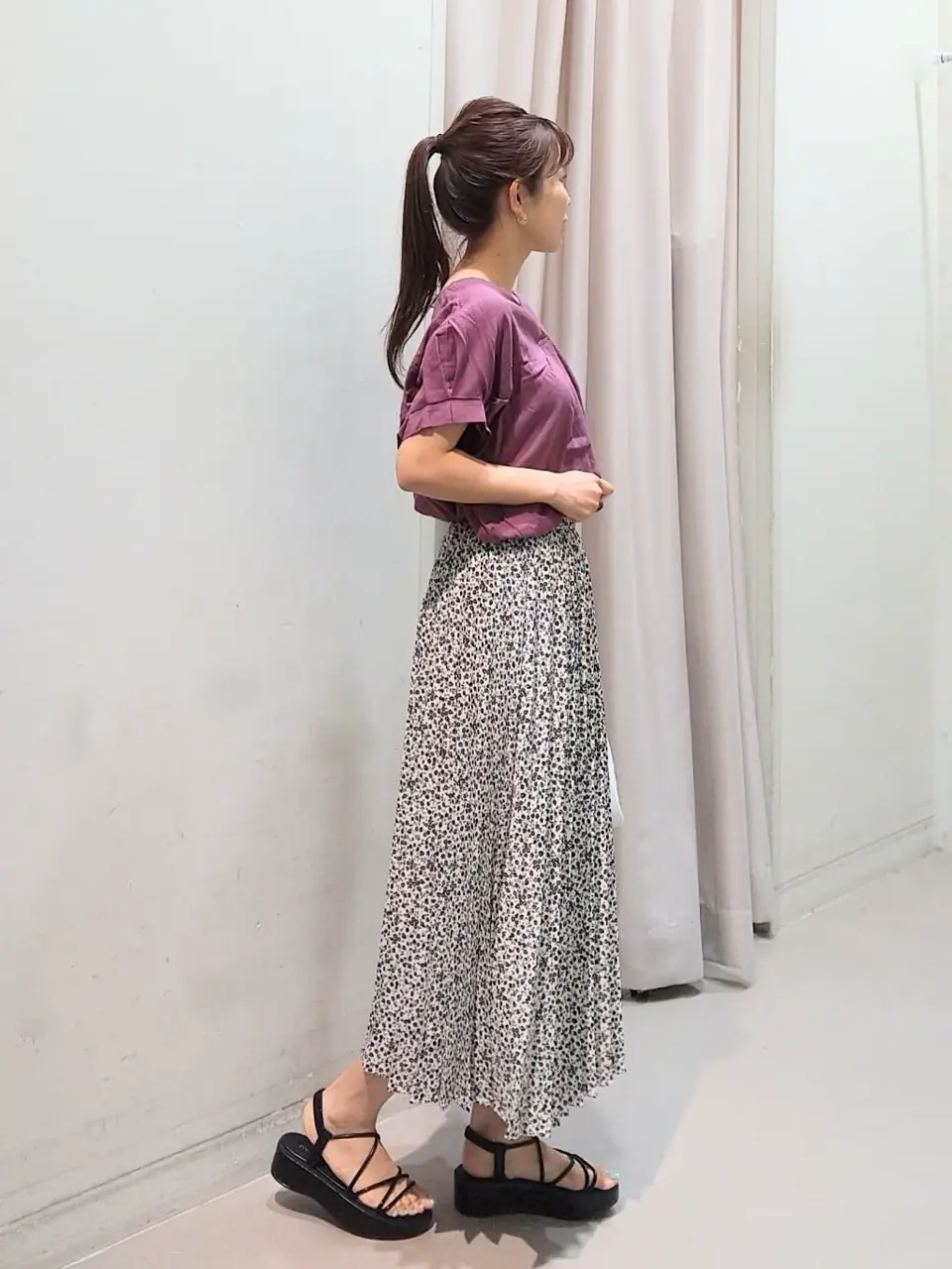 ANY 榎本 コーディネート画像