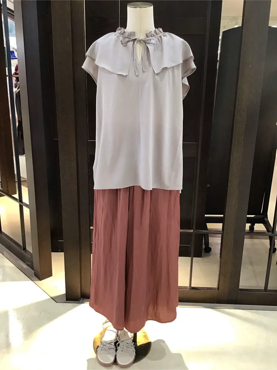 ANY 渡邊 コーディネート画像