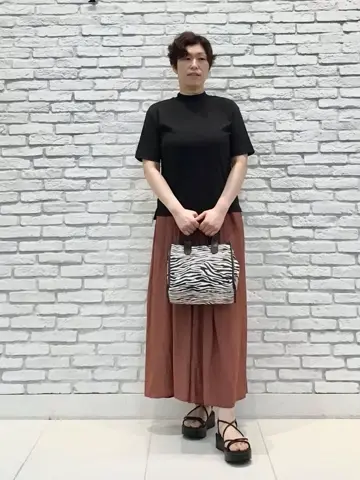 ANY スタッフ コーディネート画像