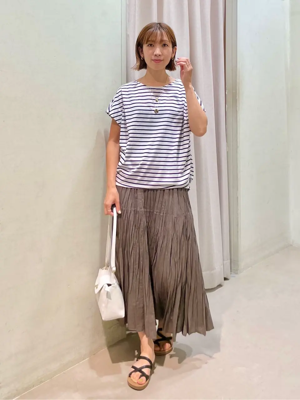 ANY 濱野 コーディネート画像