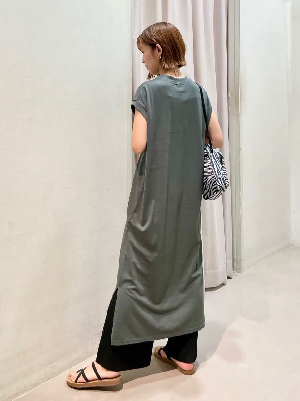 ANY 濱野 コーディネート画像