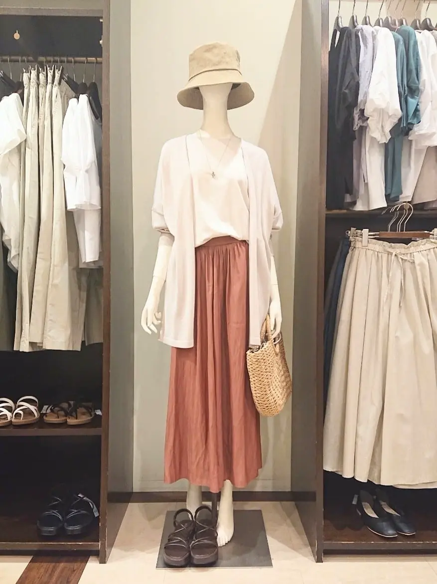 ANY 横田 コーディネート画像