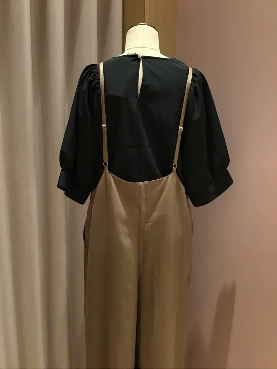 ANY 浅岡 コーディネート画像