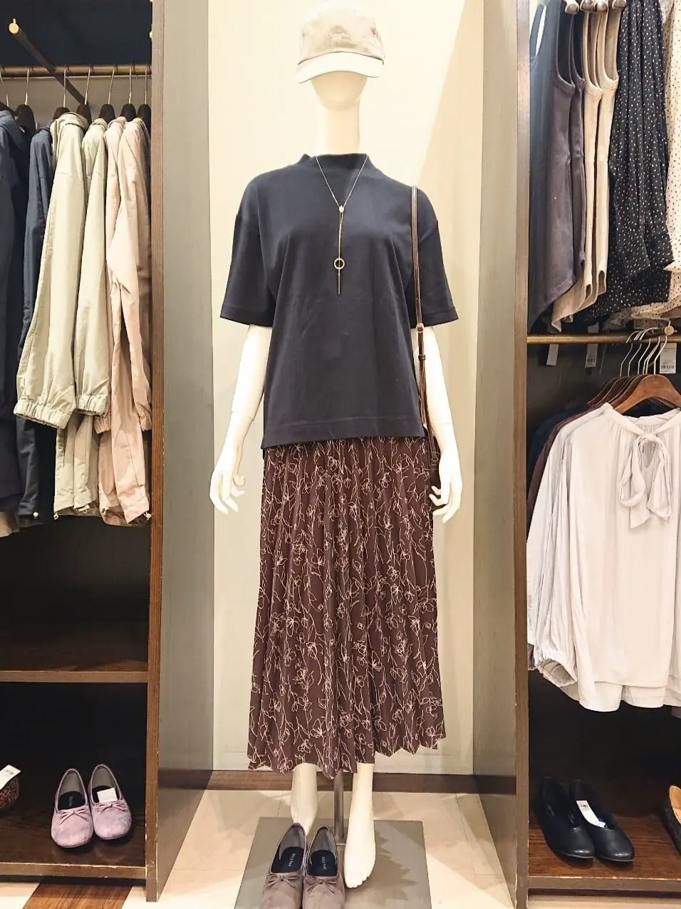 ANY 横田 コーディネート画像