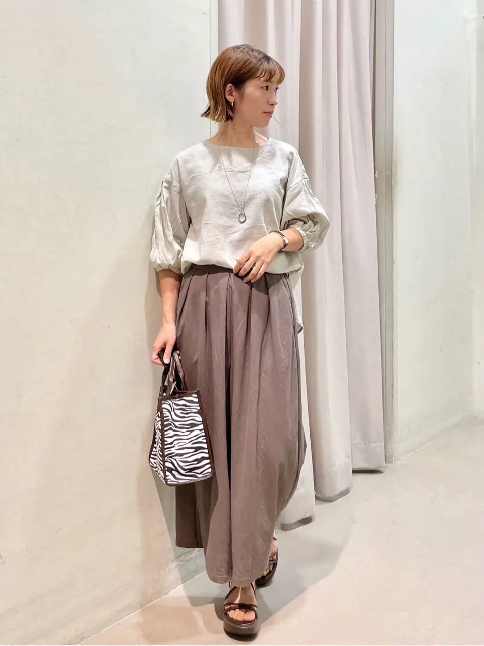 ANY 濱野 コーディネート画像