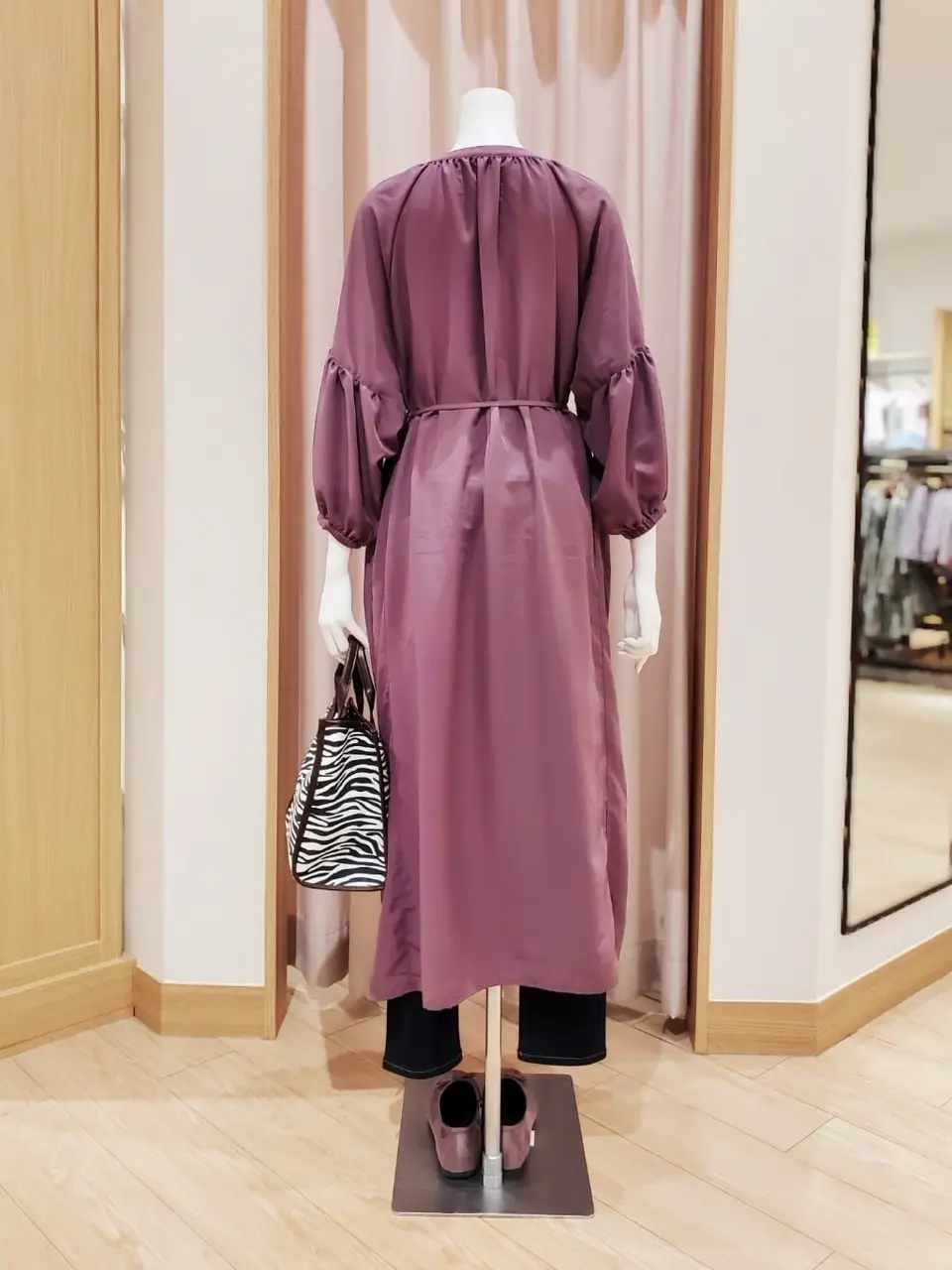 ANY 岩田 コーディネート画像