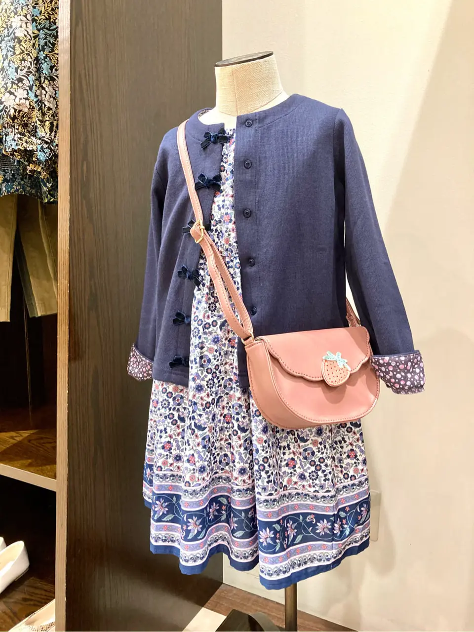 ANY 杉原 コーディネート画像