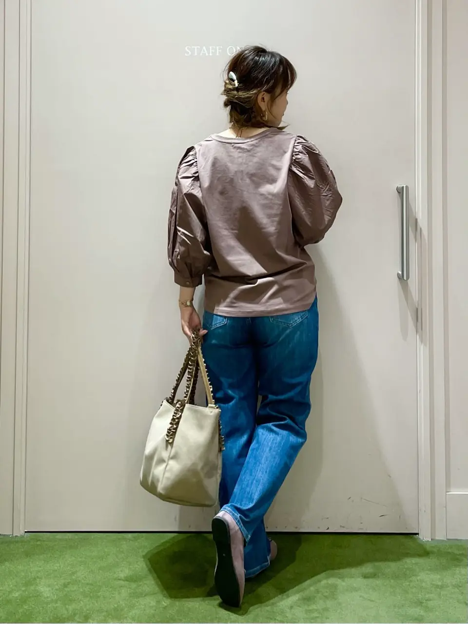 ANY フジコ コーディネート画像