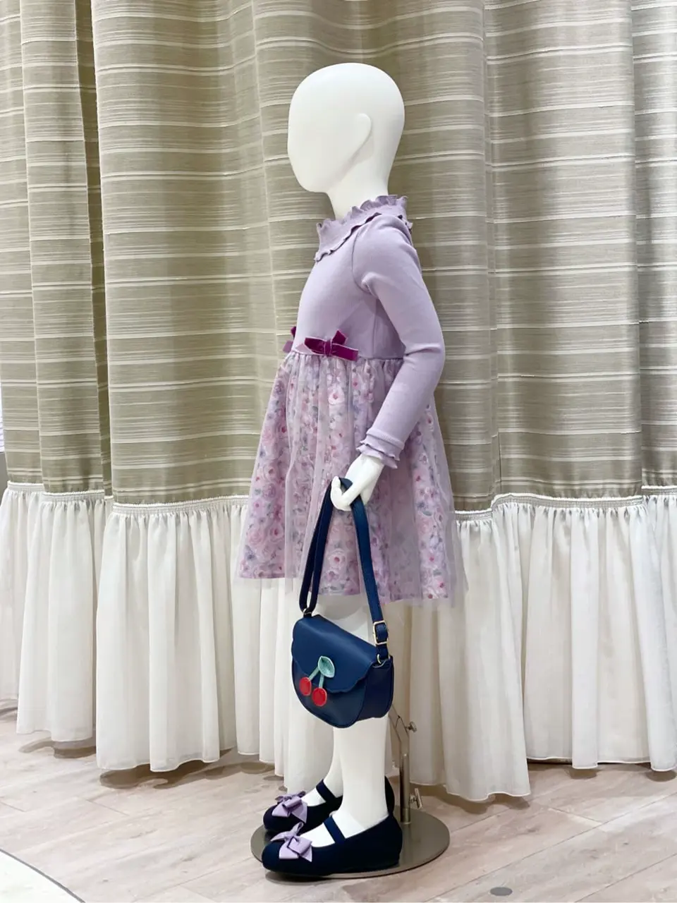 ANY フジコ コーディネート画像