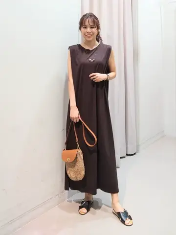 ANY 榎本 コーディネート画像