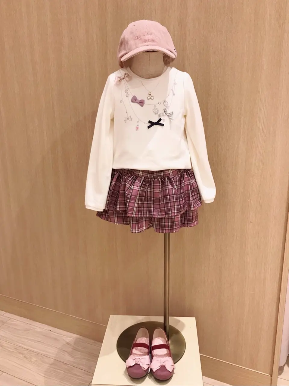 ANY 千葉 コーディネート画像