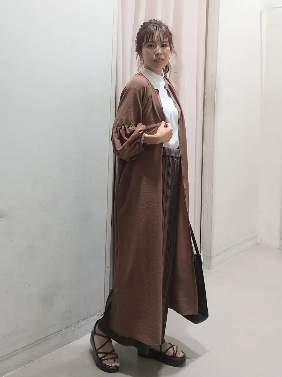 ANY 榎本 コーディネート画像