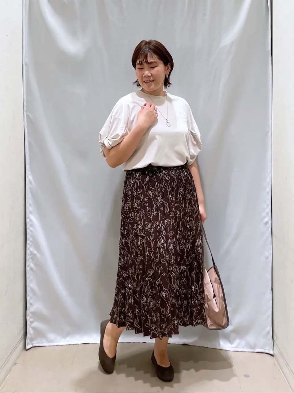 ANY 林 コーディネート画像