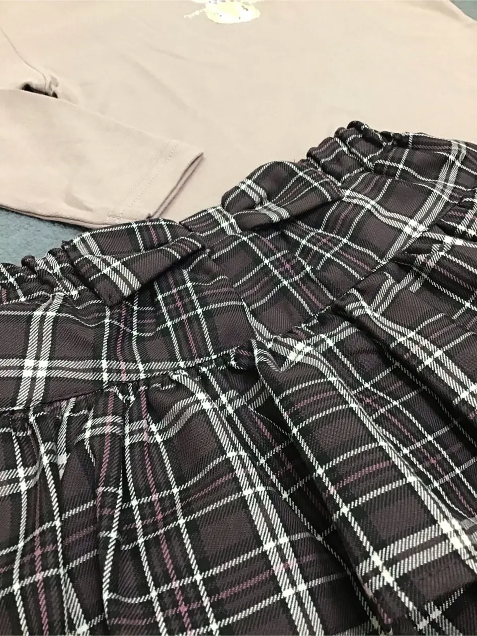 ANY 鈴木 コーディネート画像