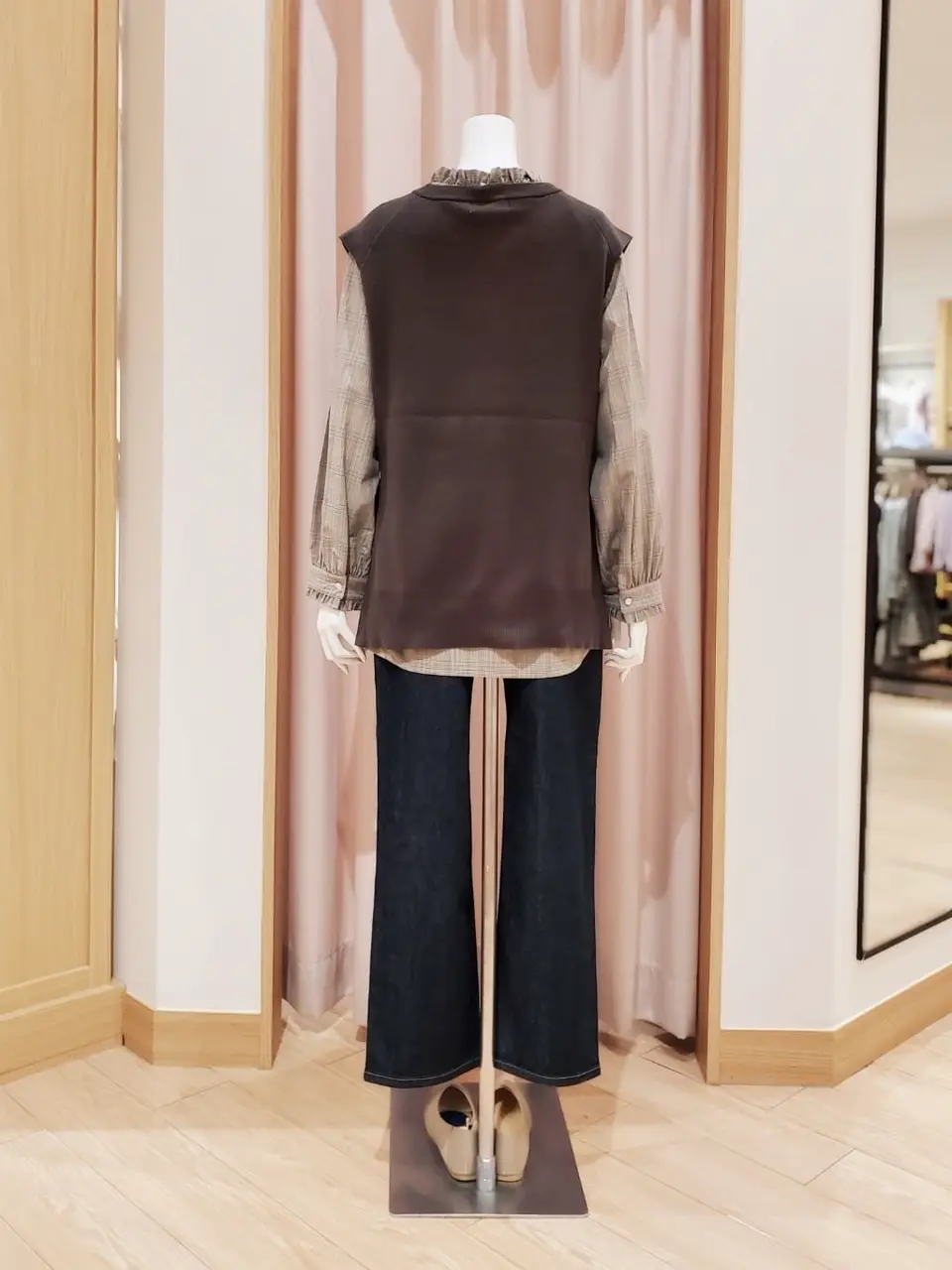 ANY 岩田 コーディネート画像