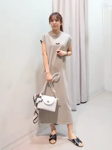 ANY 榎本 コーディネート画像