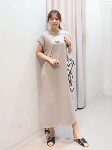 ANY 榎本 コーディネート画像