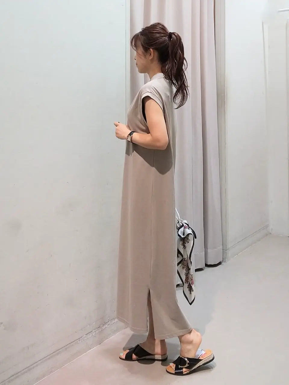 ANY 榎本 コーディネート画像