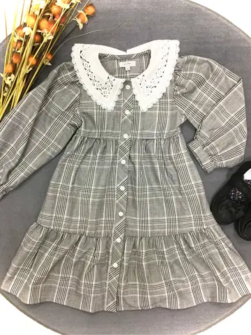 ANY 鈴木 コーディネート画像