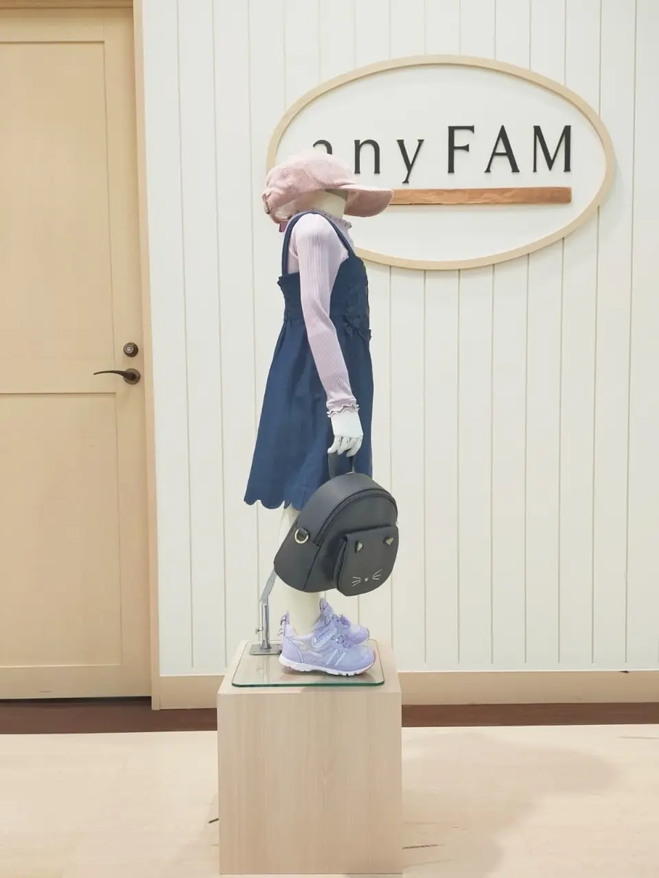 ANY 重永 コーディネート画像