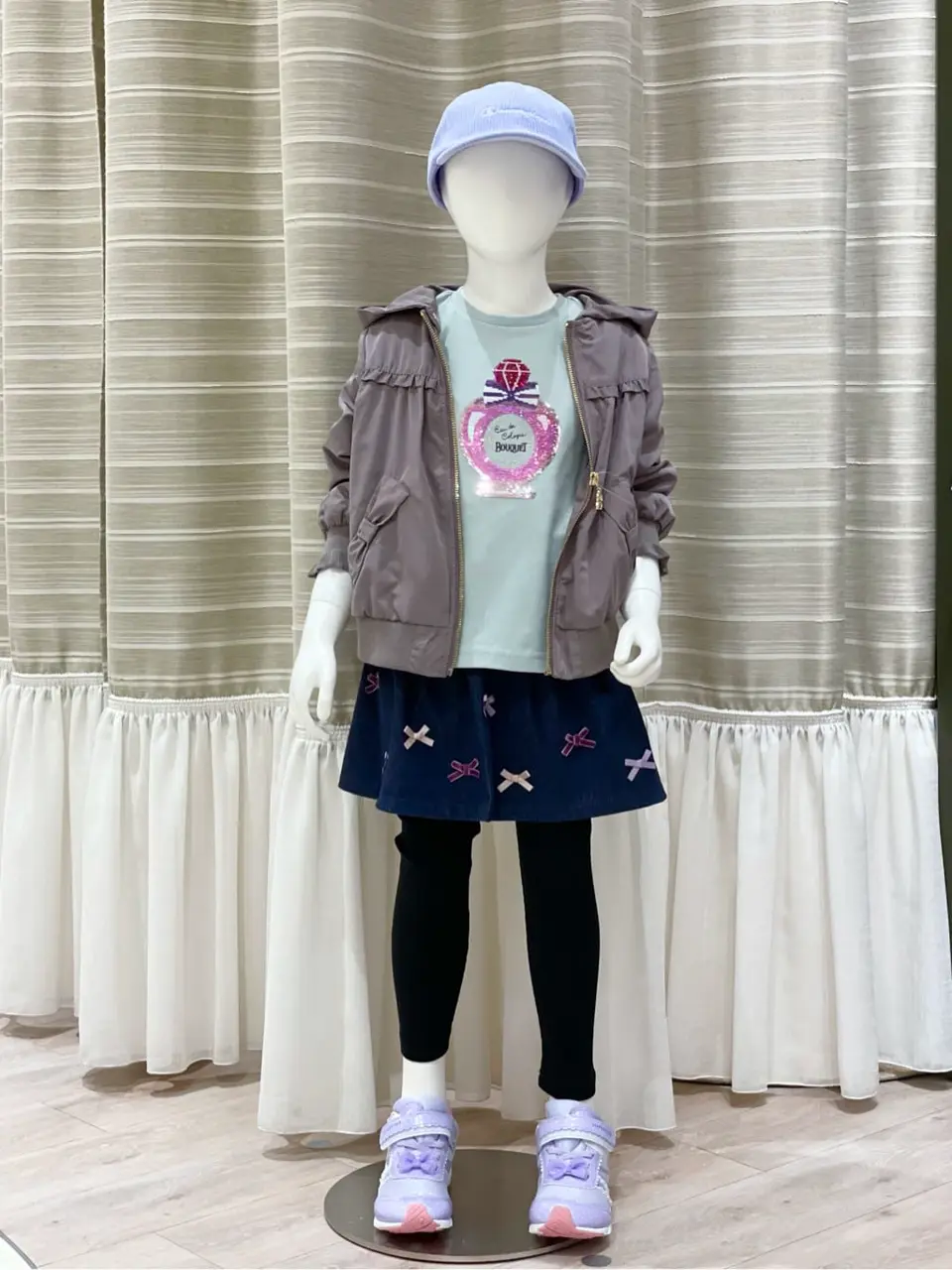 ANY フジコ コーディネート画像