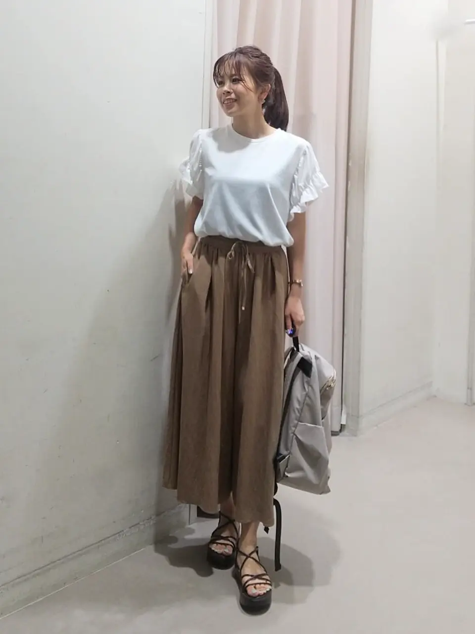 ANY 榎本 コーディネート画像