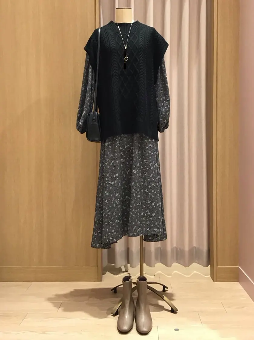  本吉 コーディネート画像