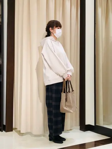 ANY ISHII コーディネート画像