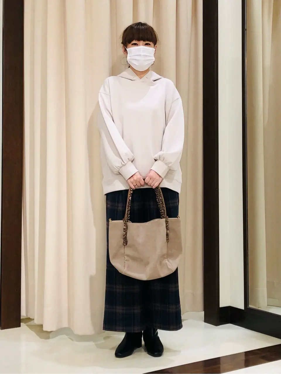 ANY ISHII コーディネート画像