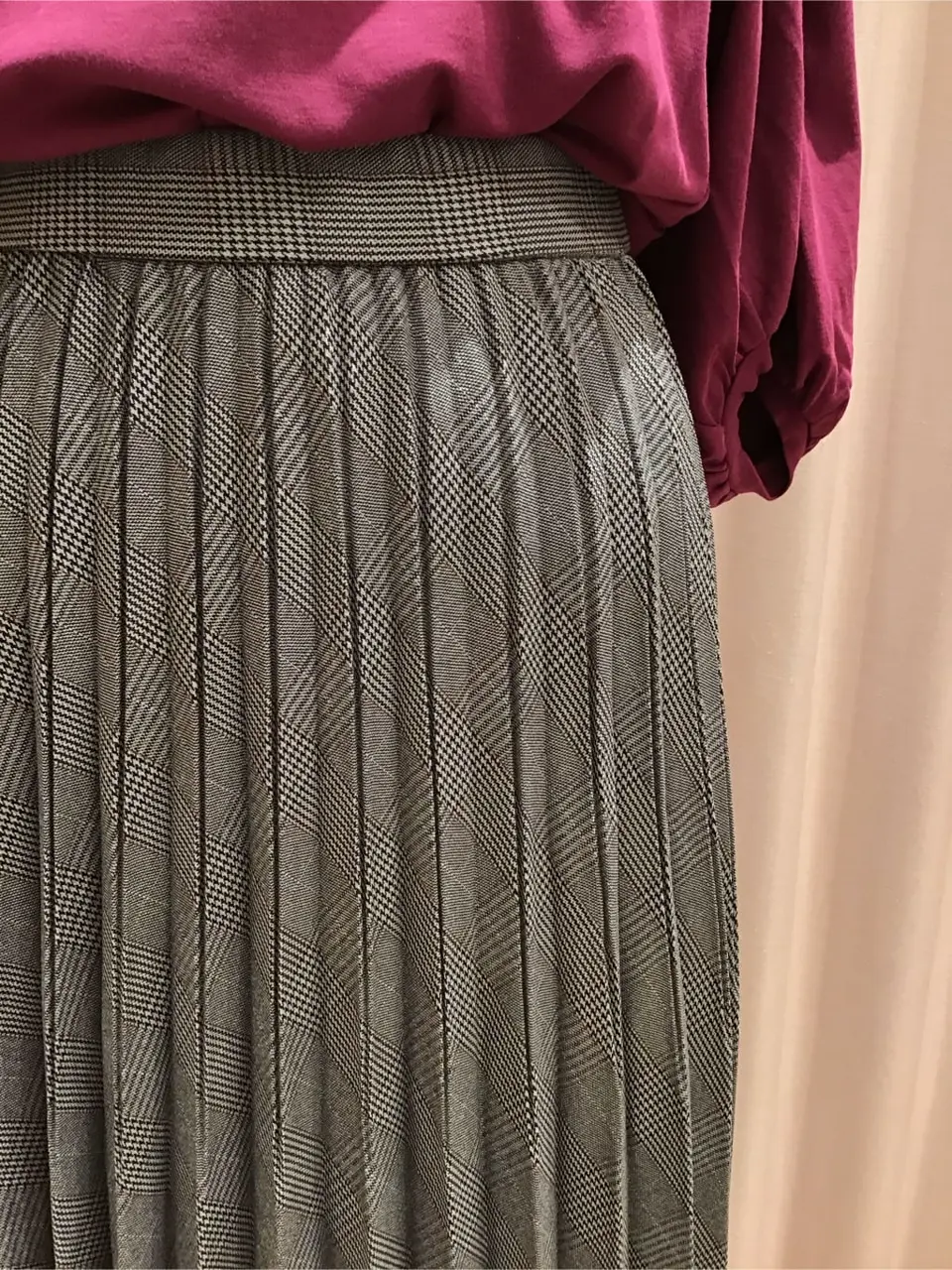 ANY 浅岡 コーディネート画像