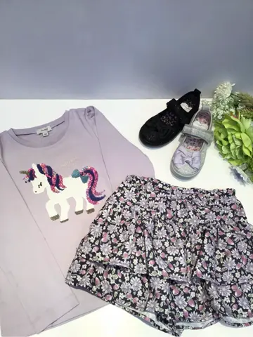 ANY 佐々木 コーディネート画像