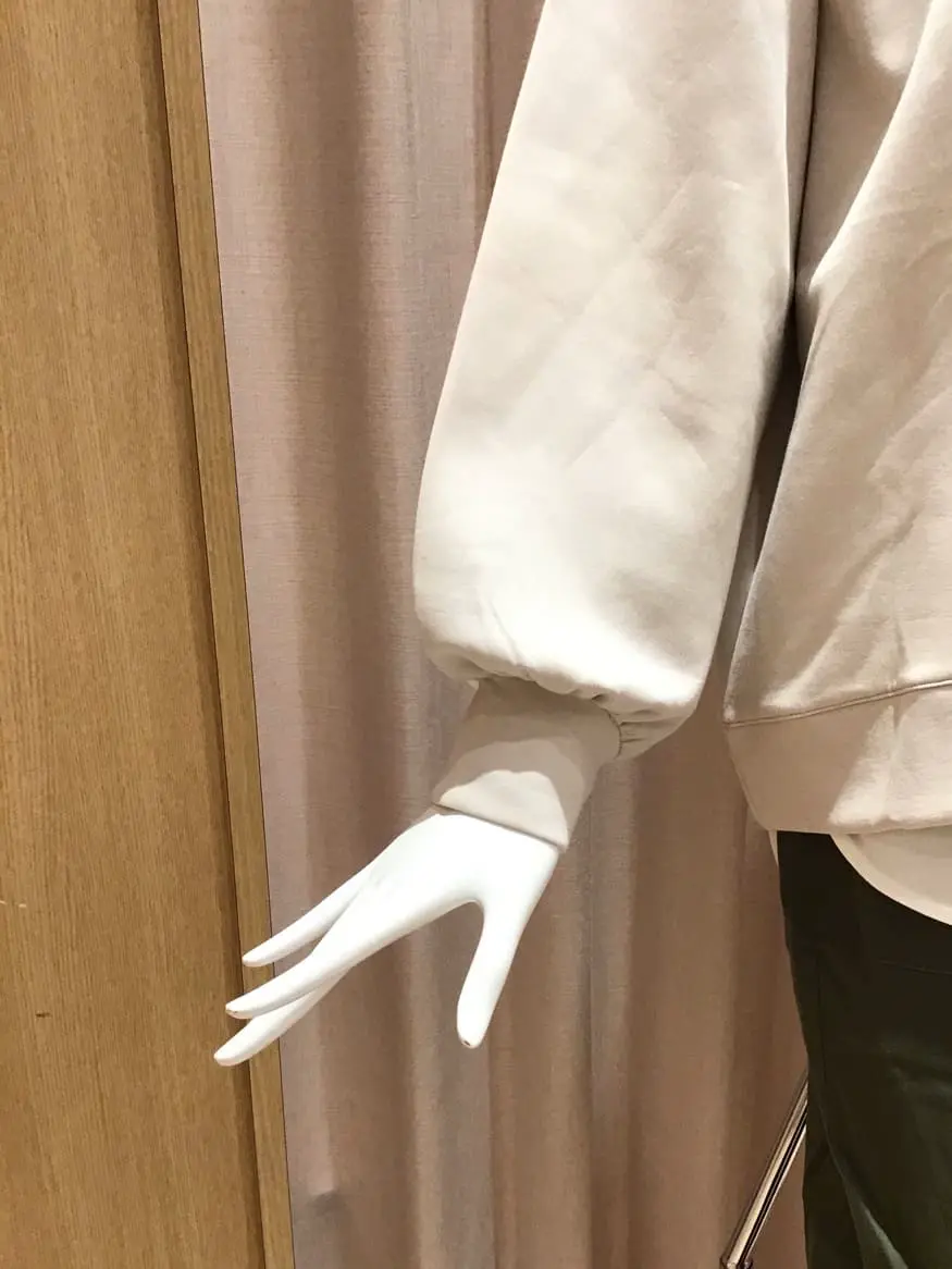 ANY 本吉 コーディネート画像