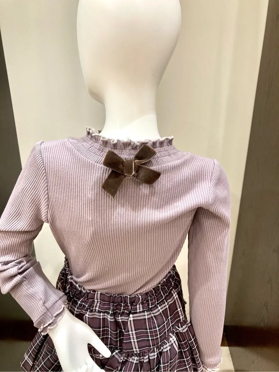 ANY 杉原 コーディネート画像