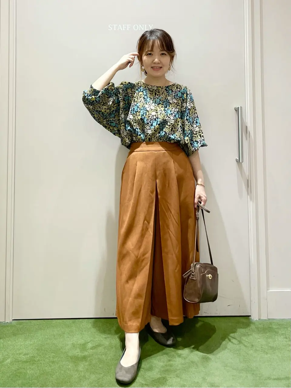 ANY フジコ コーディネート画像