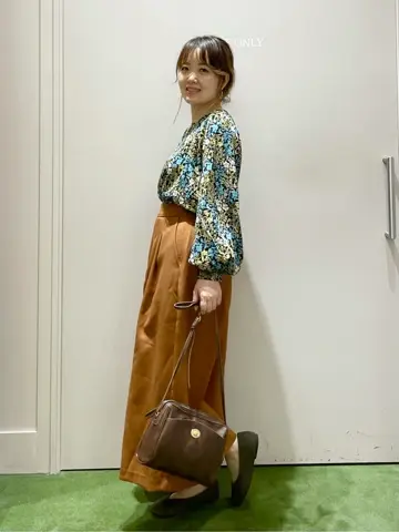 ANY フジコ コーディネート画像